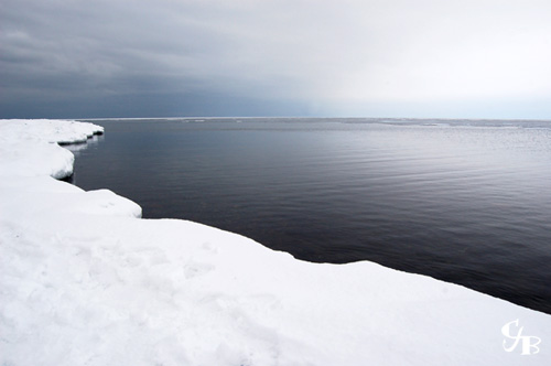 Photo: Winter on Lake Superior in Duluth, Minnesota. Photo by Chris J. Benson